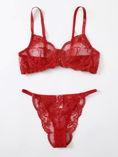 Lovely Romance Lingerie Set